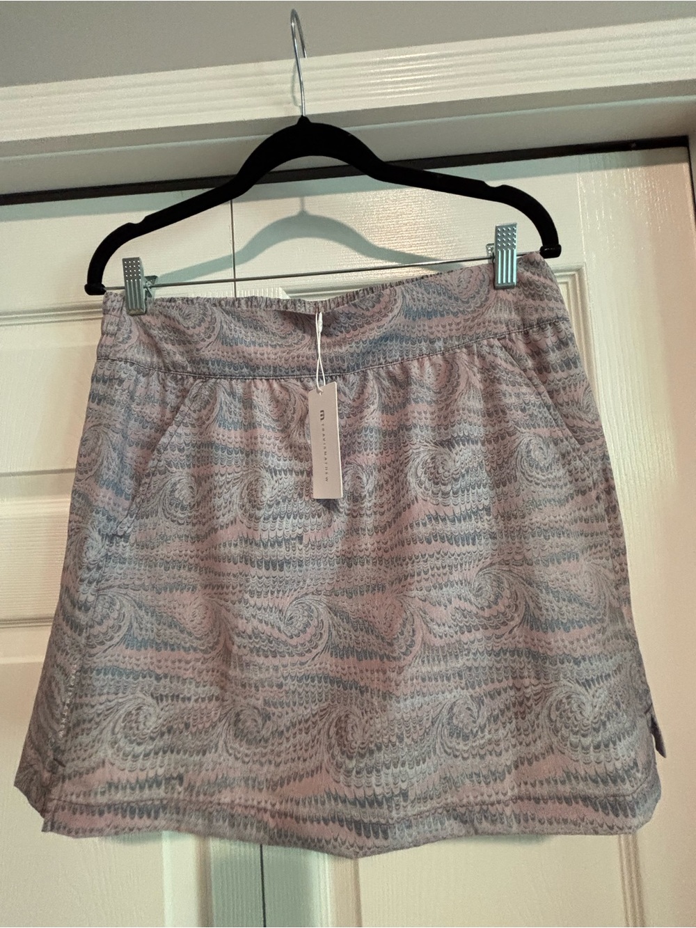 NEW Travis Mathew Golf Skort Size L